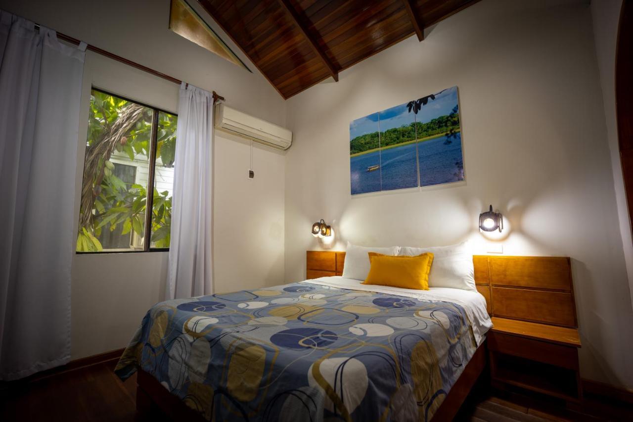 Los Gavilanes Hotel Pucallpa Kültér fotó