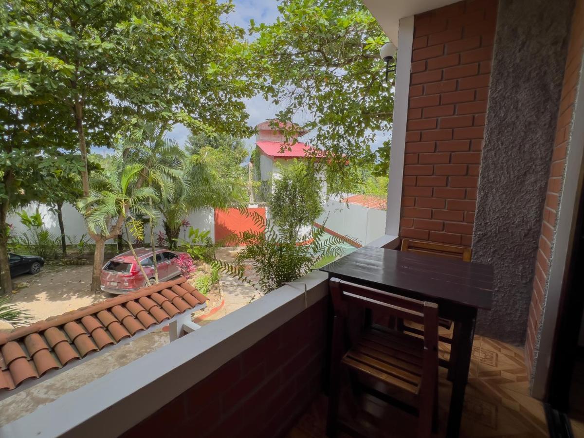 Los Gavilanes Hotel Pucallpa Kültér fotó