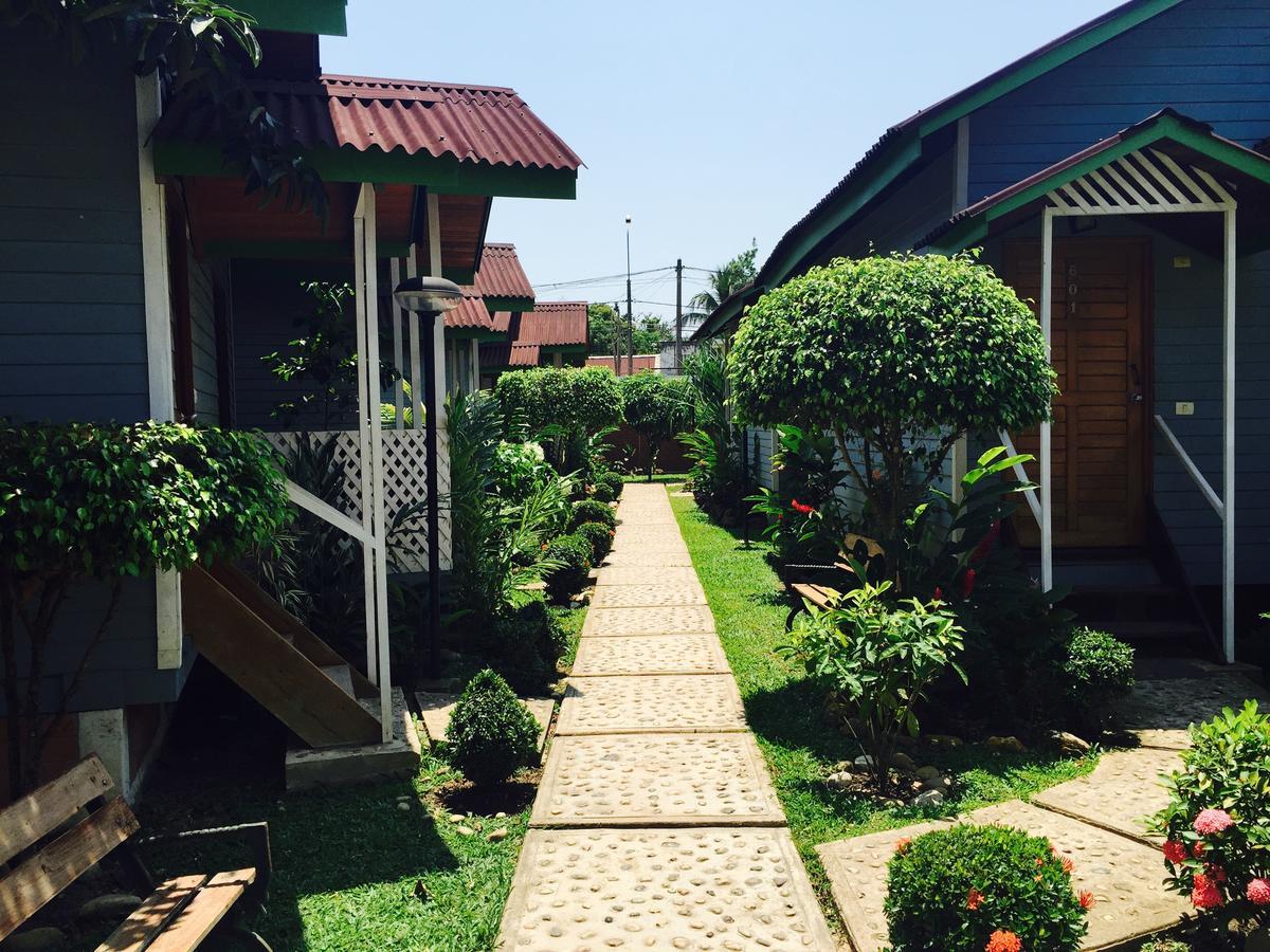 Los Gavilanes Hotel Pucallpa Kültér fotó