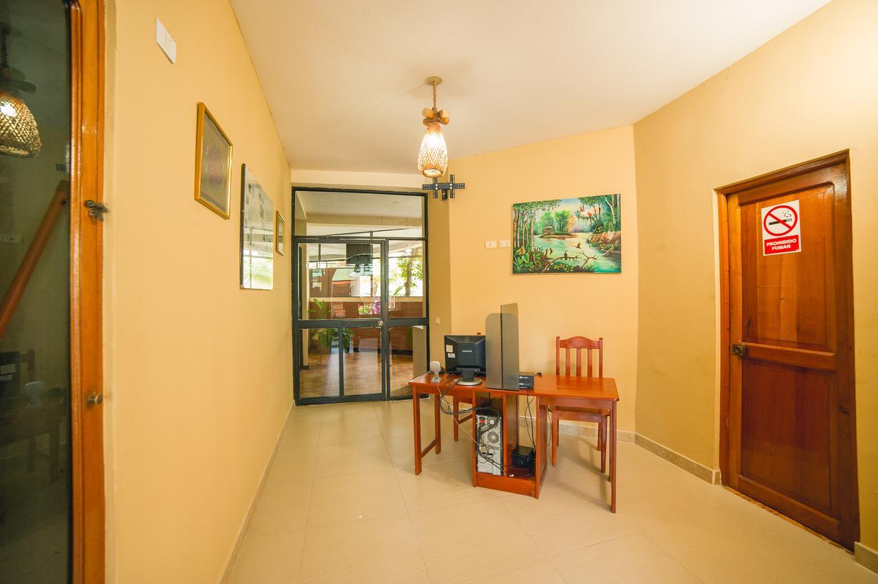 Los Gavilanes Hotel Pucallpa Kültér fotó
